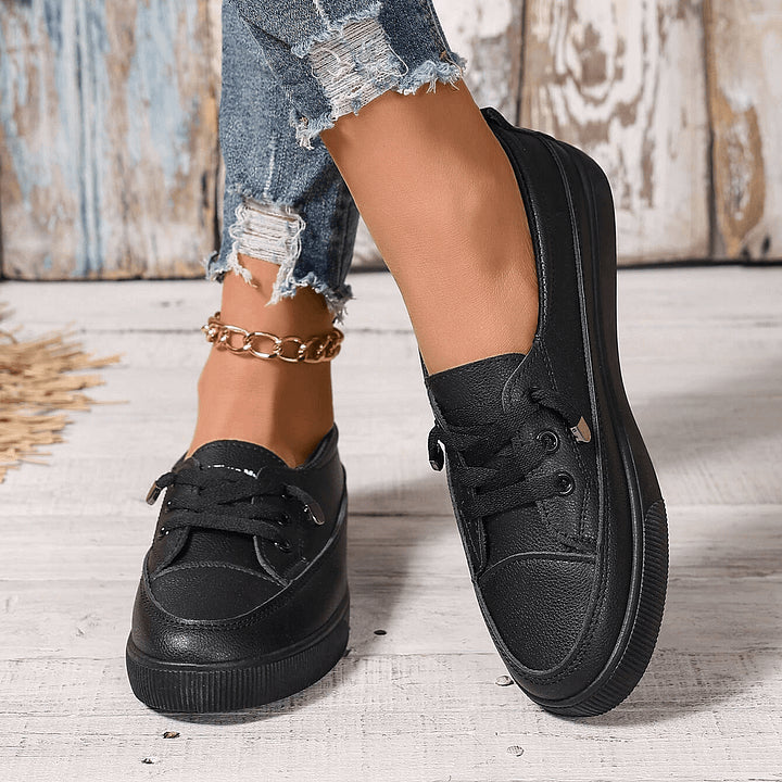 Serelle | White Orthopedic Lace-Up Flats