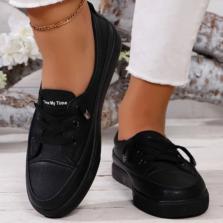Serelle | White Orthopedic Lace-Up Flats