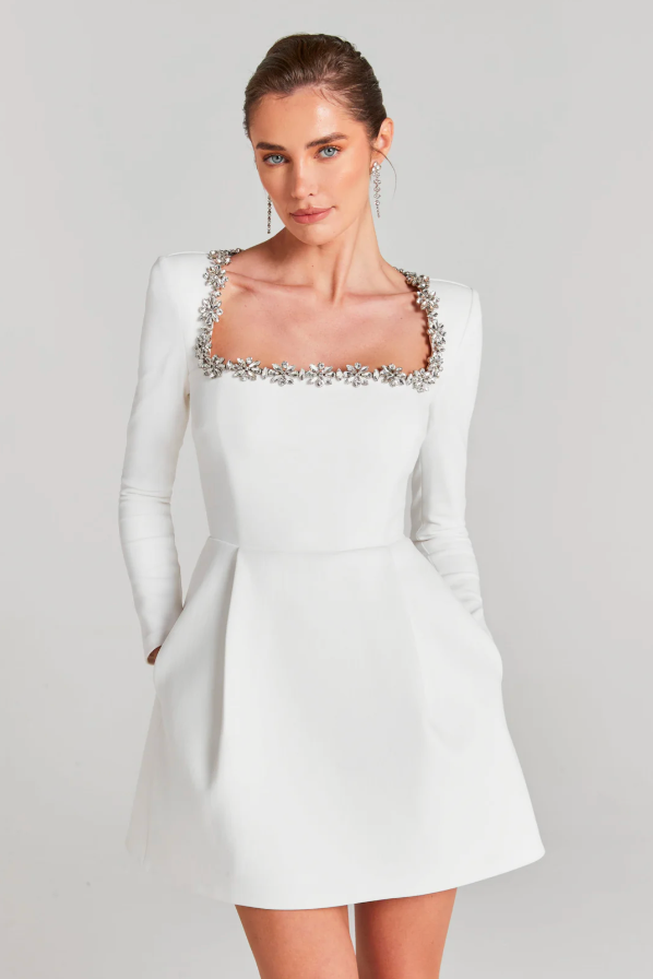 Clarisse | Sophisticated Mini Dress