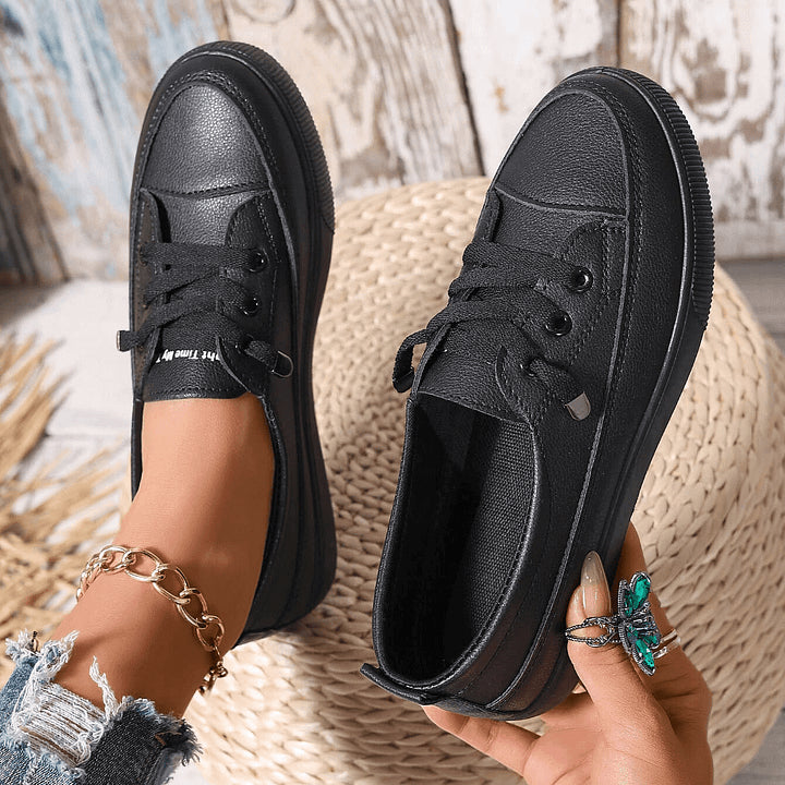 Serelle | White Orthopedic Lace-Up Flats